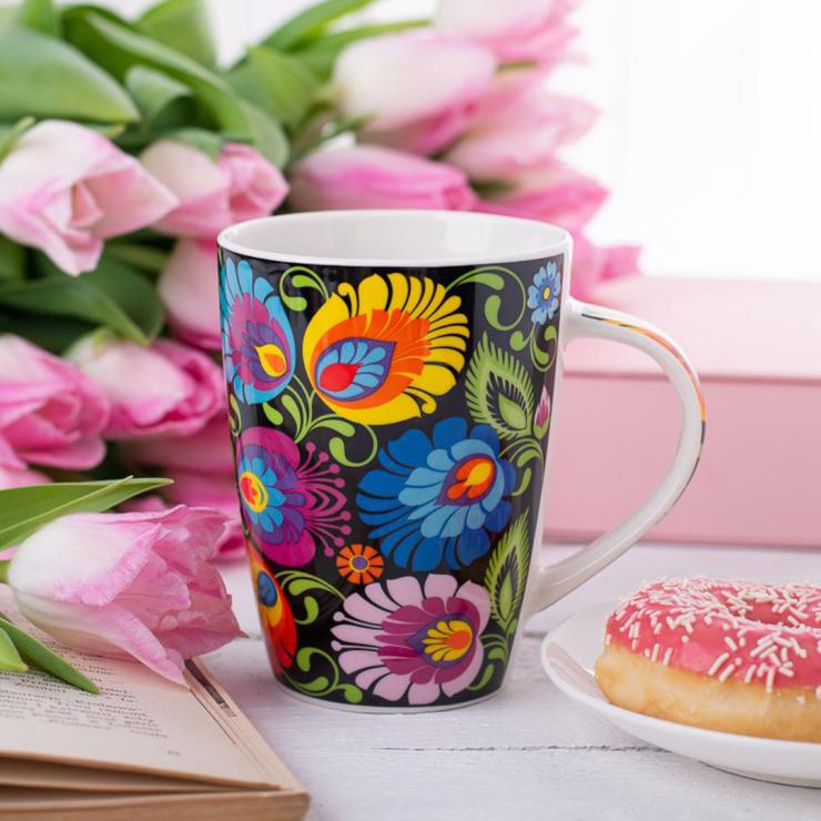 tall mug decorated with Lowicz flowers, polish pattern