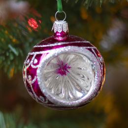 Retro pink bauble with reflector - glass