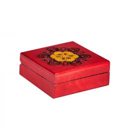 Drewniana kasetka góralska kwadratowa - czerwona 10cm
