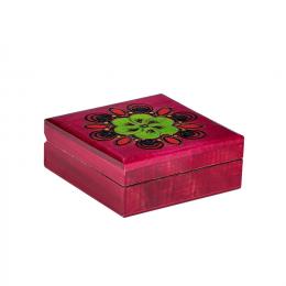 Wooden highlander casket - cherry colour, square, 10cm