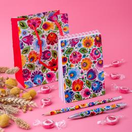 Set for Women's Day with a notebook - Łowicz white pattern