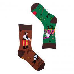 folk socks cut-out characters 4 seasons of the year digging out